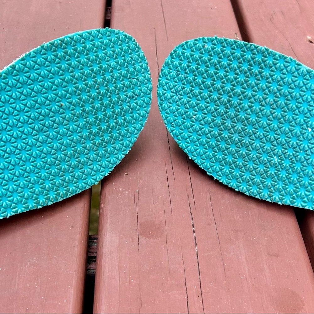 Very G Tribal Pattern Slip-Ons - Picture 12 of 12